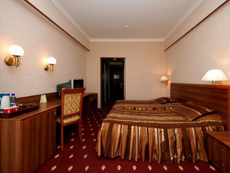 Le Grande Plaza Hotel Tașkent Exterior foto